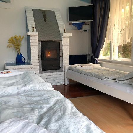 City Camping& Apartman &Bungalow Hotel Gyor Ngoại thất bức ảnh